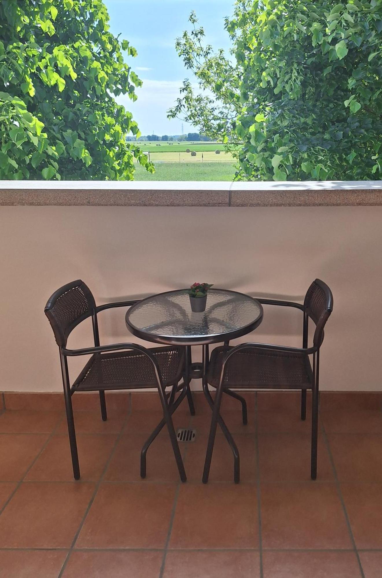 Bed & Breakfast Torrechiara Экстерьер фото